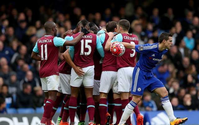 荷甲战报：诺约克斯梅开二度，SBV精英2-1战胜阿贾克斯